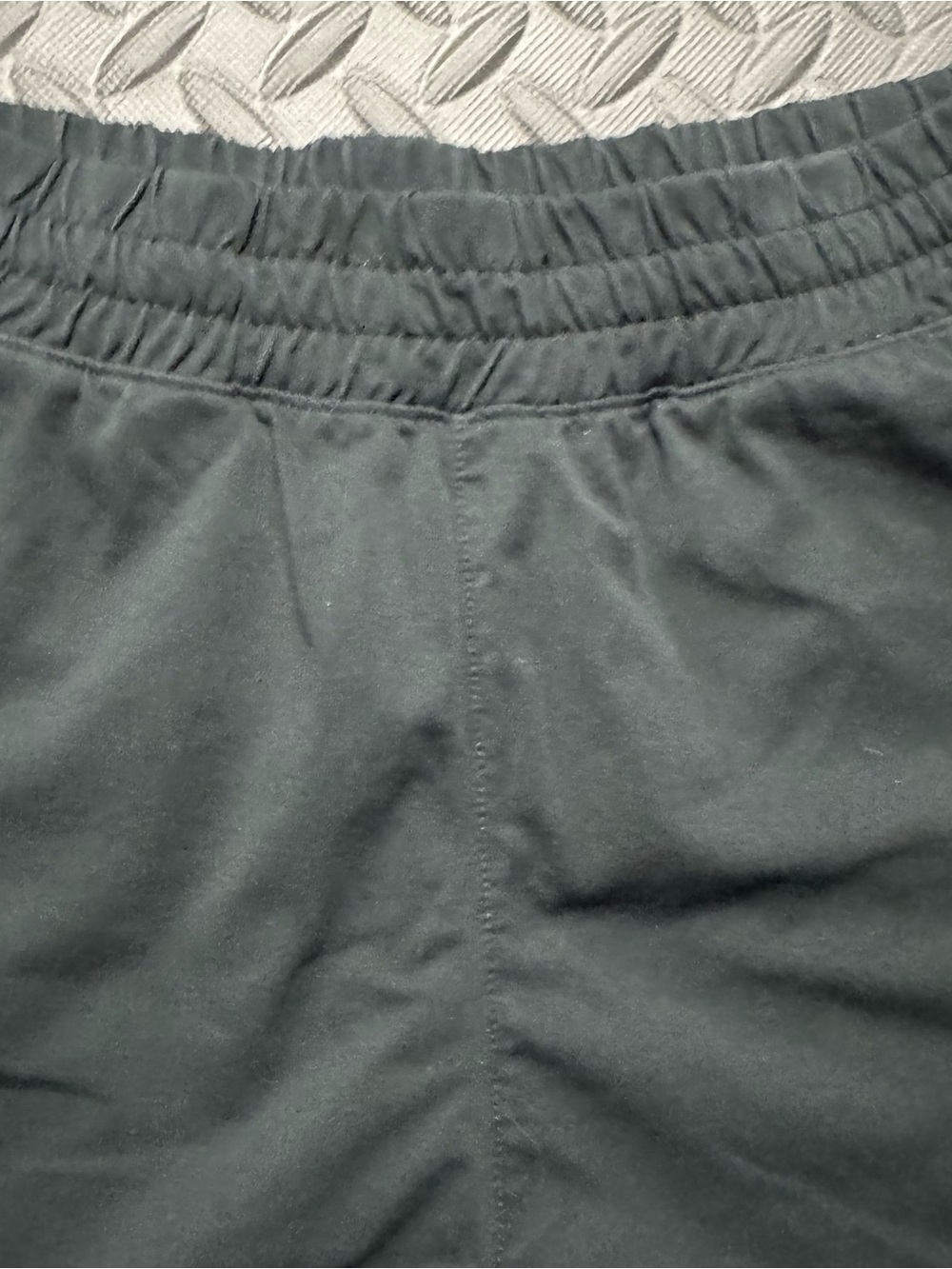 Uniqlo Black Athletic Running Shorts XS Lightweight Activewear - Picture 4 of 8